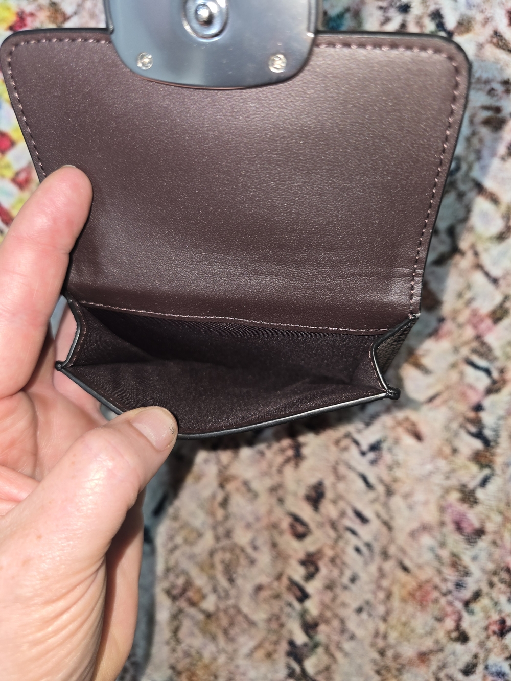 Coach Eliza Black Lizard-Embossed Leather Wallet with Signature Plaque - Picture 4 of 6